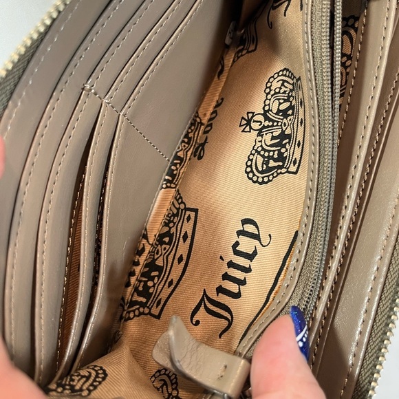 Juicy Couture Taupe Embroidered Wallet - Picture 7 of 9